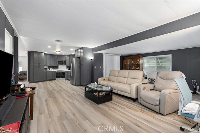 24414 University Avenue, Loma Linda CA: https://media.crmls.org/medias/a742a511-7961-48d1-aff9-691877b6703f.jpg