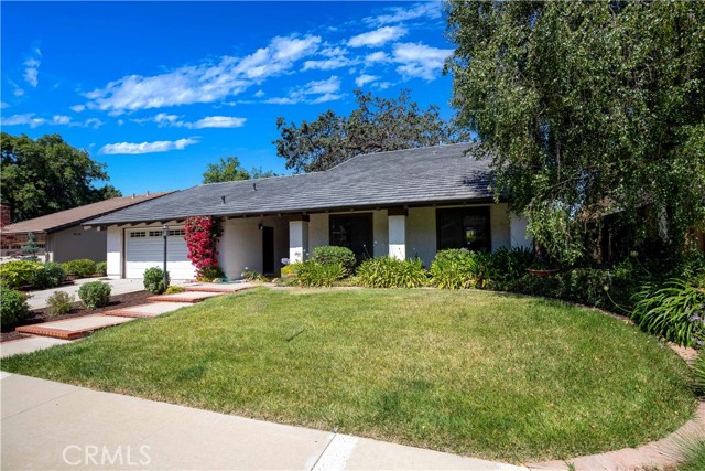 3015 Sierra Drive photo 2