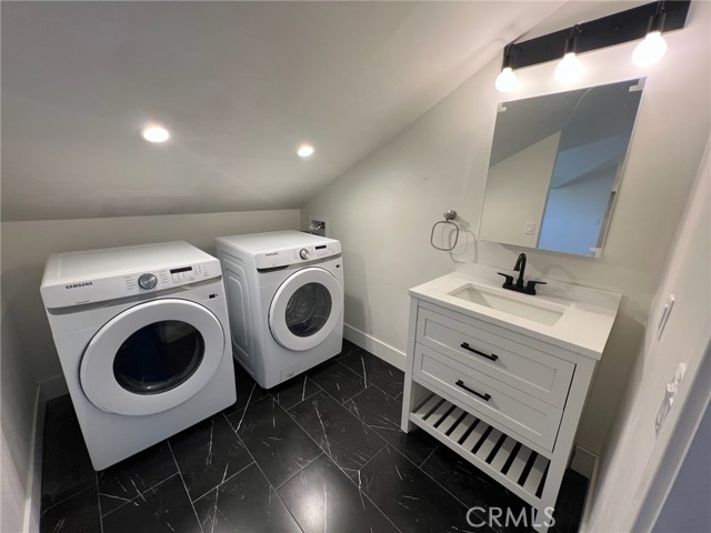 Detail Gallery Image 12 of 15 For 1161 N Summit Ave #2,  Pasadena,  CA 91103 - 1 Beds | 1 Baths