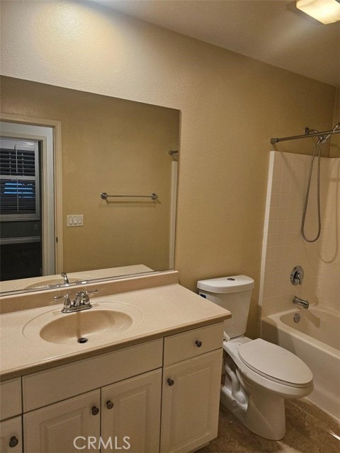 Detail Gallery Image 4 of 10 For 36861 Gemina Ave, Murrieta,  CA 92563 - 1 Beds | 1 Baths