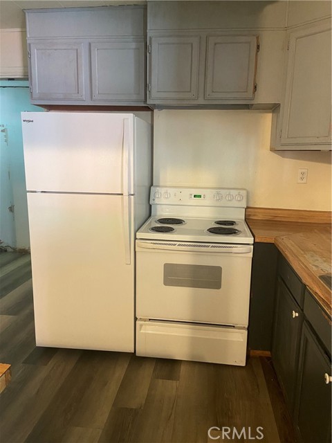 14410 Walnut Avenue, Clearlake CA: https://media.crmls.org/medias/a7451d2f-e443-4eec-8861-a9449fb2733e.jpg