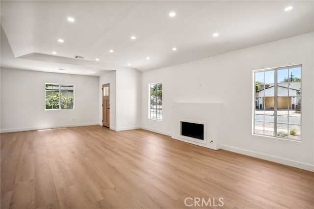 4702 Kraft Avenue, Valley Village, California 91602, 3 Bedrooms Bedrooms, ,3 BathroomsBathrooms,Residential Lease,For Rent,4702 Kraft Avenue,CRSR25155544