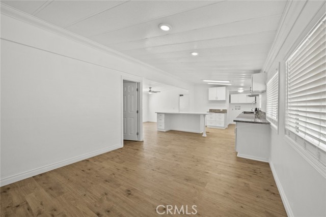 3524 E Avenue R, Palmdale CA: https://media.crmls.org/medias/a74702cc-7c5c-4626-b706-48e47ce744e8.jpg