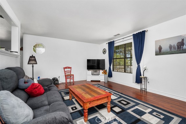 Detail Gallery Image 9 of 46 For 28447 Moreland Rd, Menifee,  CA 92585 - 3 Beds | 2 Baths