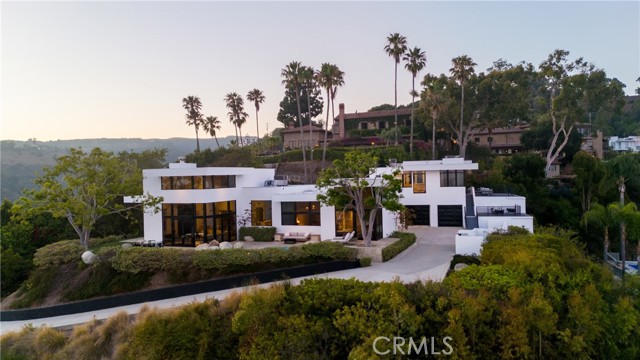 Detail Gallery Image 27 of 27 For 1436 Summitridge Dr, Beverly Hills,  CA 90210 - 4 Beds | 5/1 Baths