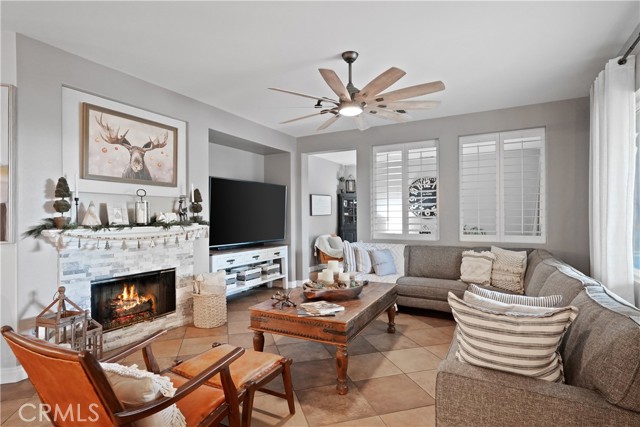 Detail Gallery Image 15 of 26 For 37056 Edgemont, Murrieta,  CA 92563 - 4 Beds | 3/1 Baths