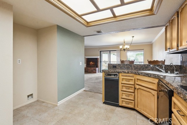 Detail Gallery Image 15 of 53 For 23403 Silver Strike Dr, Canyon Lake,  CA 92587 - 3 Beds | 2/1 Baths