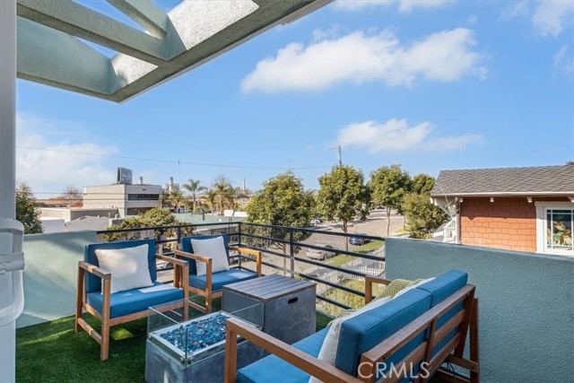 501 Agate Street, Redondo Beach, California 90277, 3 Bedrooms Bedrooms, ,4 BathroomsBathrooms,Residential,Sold,Agate,OC23028937