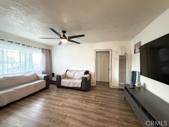 Detail Gallery Image 7 of 13 For 1248 N Pico, San Bernardino,  CA 92411 - 2 Beds | 1 Baths