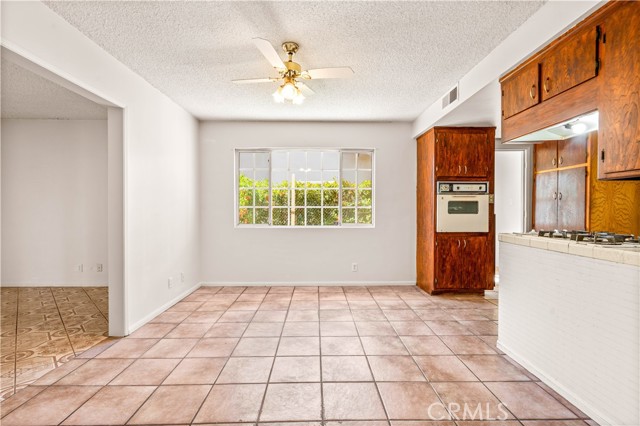 Detail Gallery Image 8 of 39 For 43236 20th St, Lancaster,  CA 93534 - 4 Beds | 2 Baths