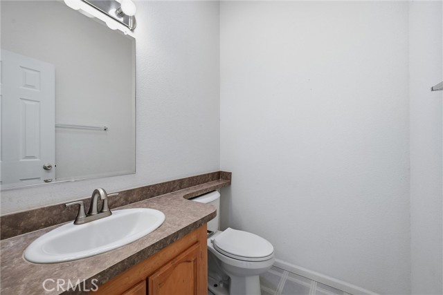 Detail Gallery Image 16 of 44 For 2805 Smith Ln, Clearlake,  CA 95422 - 3 Beds | 2 Baths