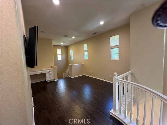 Detail Gallery Image 14 of 22 For 351 Tall Oak, Irvine,  CA 92603 - 3 Beds | 2/1 Baths