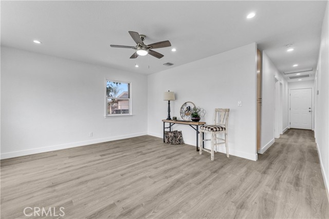 11467 64th Street, Jurupa Valley CA: https://media.crmls.org/medias/a74c0ced-d6ce-4955-bace-030f21d342b0.jpg