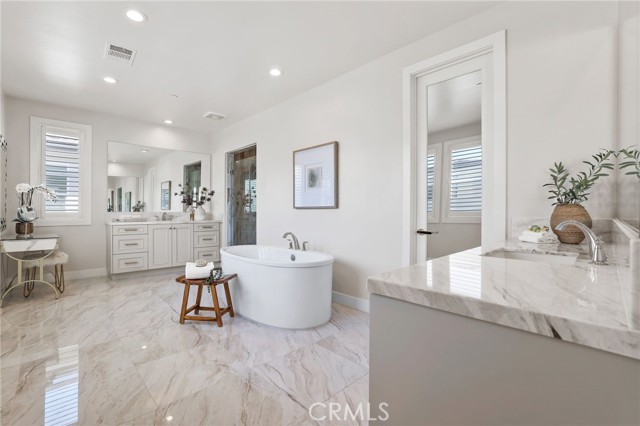 Detail Gallery Image 26 of 55 For 261 Huckleberry, Lake Forest,  CA 92630 - 5 Beds | 5/1 Baths