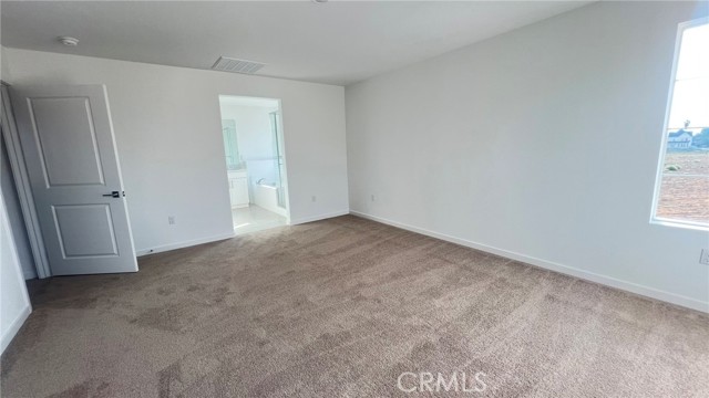 Detail Gallery Image 8 of 19 For 10840 Pala Bells St, Loma Linda,  CA 92354 - 3 Beds | 2/1 Baths