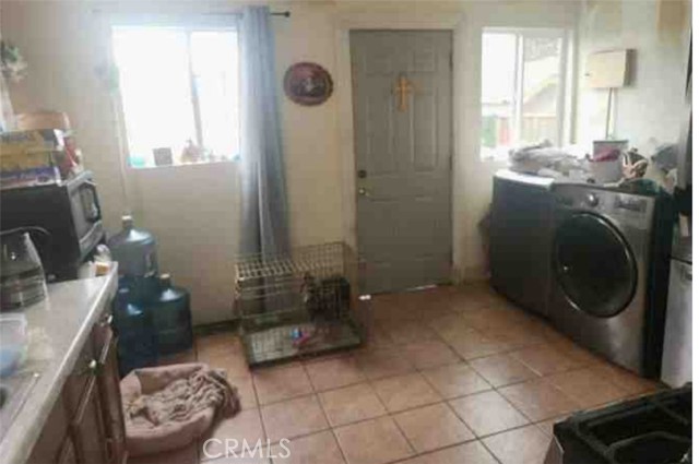 1510 W 65th Place, Los Angeles CA: https://media.crmls.org/medias/a74cf4c4-8ee6-430f-abb8-ec15f3b4e4b2.jpg