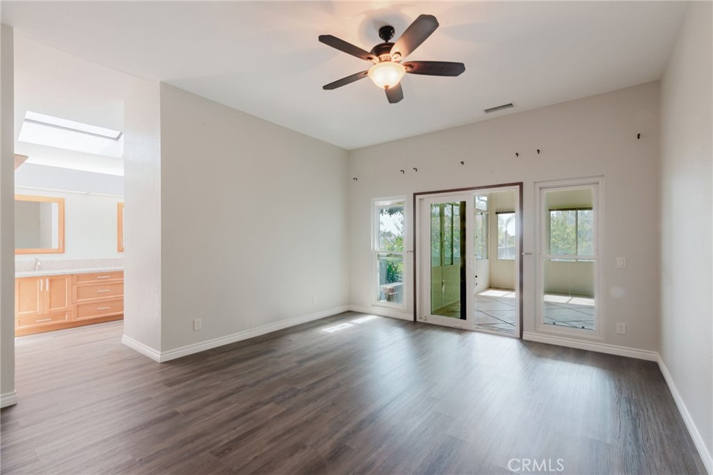 1901 Laurel - photo 4