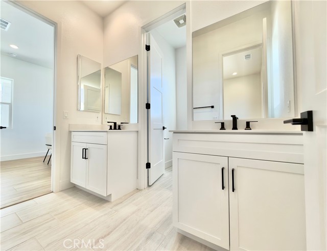 7051 Hurley Court, San Bernardino CA: https://media.crmls.org/medias/a74e01a8-bb37-4be6-9029-405ab85d529a.jpg