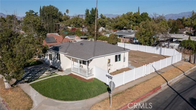 Detail Gallery Image 30 of 35 For 8002 Hazeltine Ave, Panorama City,  CA 91402 - 3 Beds | 2 Baths