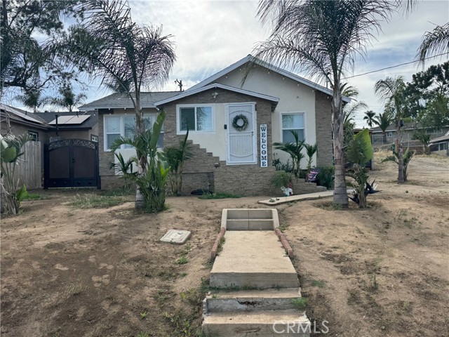 Detail Gallery Image 2 of 29 For 4086 Acacia Ave, Norco,  CA 92860 - 4 Beds | 1 Baths