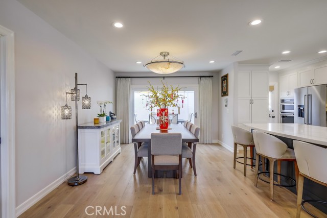 627 7th Street, Huntington Beach CA: https://media.crmls.org/medias/a750cb0a-1903-4c08-96fc-293343b84211.jpg