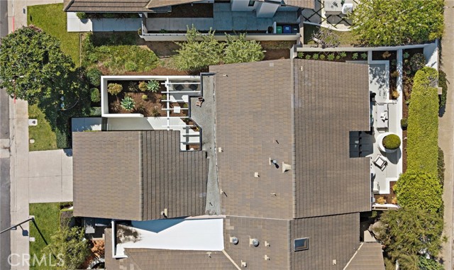 Detail Gallery Image 34 of 40 For 37 Beachcomber, Corona Del Mar,  CA 92625 - 3 Beds | 3 Baths