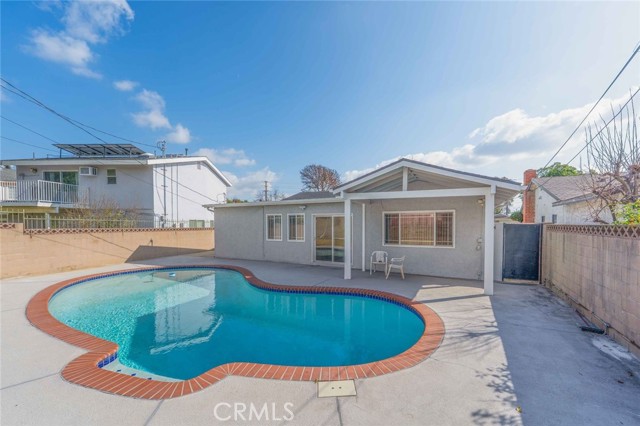 Detail Gallery Image 4 of 26 For 713 N Orcutt, Montebello,  CA 90640 - 4 Beds | 2 Baths