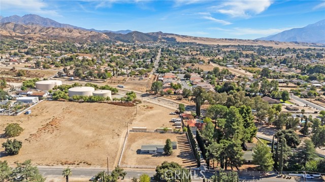 Detail Gallery Image 8 of 38 For 10378 Live Oak Ave., Cherry Valley,  CA 92223 - 2 Beds | 1 Baths