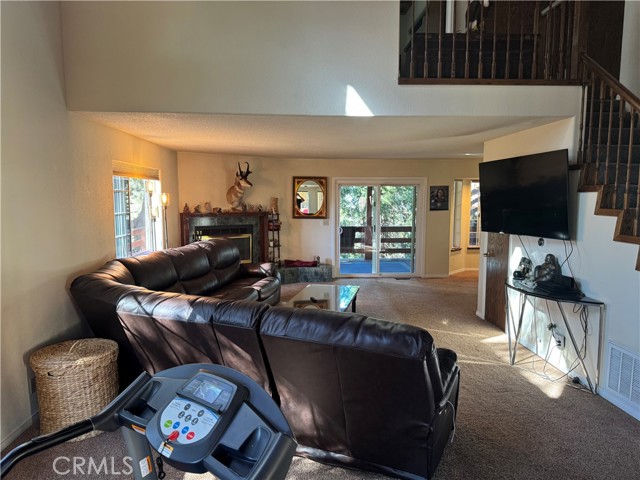 Detail Gallery Image 10 of 25 For 21564 Jobs Peak, Cedarpines Park,  CA 92322 - 3 Beds | 2/1 Baths