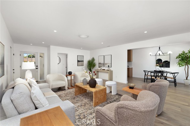 16257 16257 Los Alimos, Granada Hills CA: https://media.crmls.org/medias/a755b03b-4423-4023-a589-940c64c98868.jpg