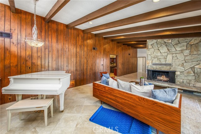 11661 Anderson, Loma Linda CA: https://media.crmls.org/medias/a75619e0-2a18-4f36-9265-16ab2653e77c.jpg