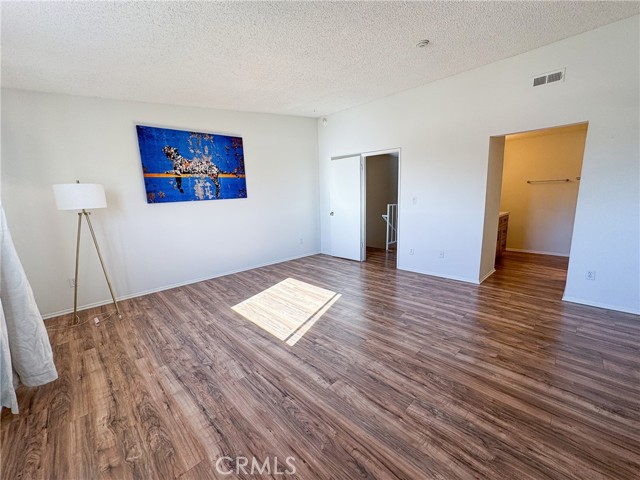 Detail Gallery Image 13 of 35 For 511 Meyer Lane #8,  Redondo Beach,  CA 90278 - 2 Beds | 1/1 Baths