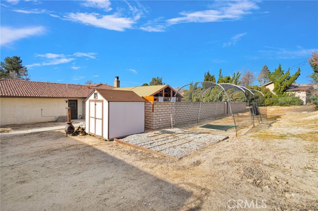 Detail Gallery Image 68 of 75 For 19978 Eyota, Apple Valley,  CA 92308 - 4 Beds | 3 Baths