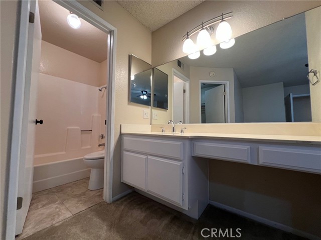 Detail Gallery Image 16 of 21 For 1031 S Palmetto Ave #D2,  Ontario,  CA 91762 - 2 Beds | 2/1 Baths