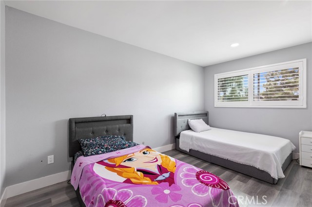 Detail Gallery Image 21 of 25 For 2215 E Avalon, Santa Ana,  CA 92705 - 3 Beds | 2 Baths