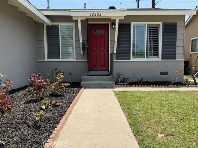 12302 160th Street, Norwalk CA: https://media.crmls.org/medias/a759f3e5-aef7-4242-b2c3-8522f9c0f017.jpg