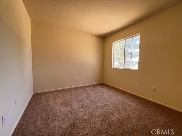 Detail Gallery Image 13 of 20 For 16200 Setting Sun Cir, Riverside,  CA 92503 - 4 Beds | 2/1 Baths