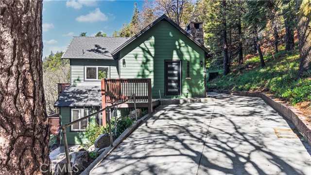 2 Bed Home for Sale in Lake Arrowhead, California