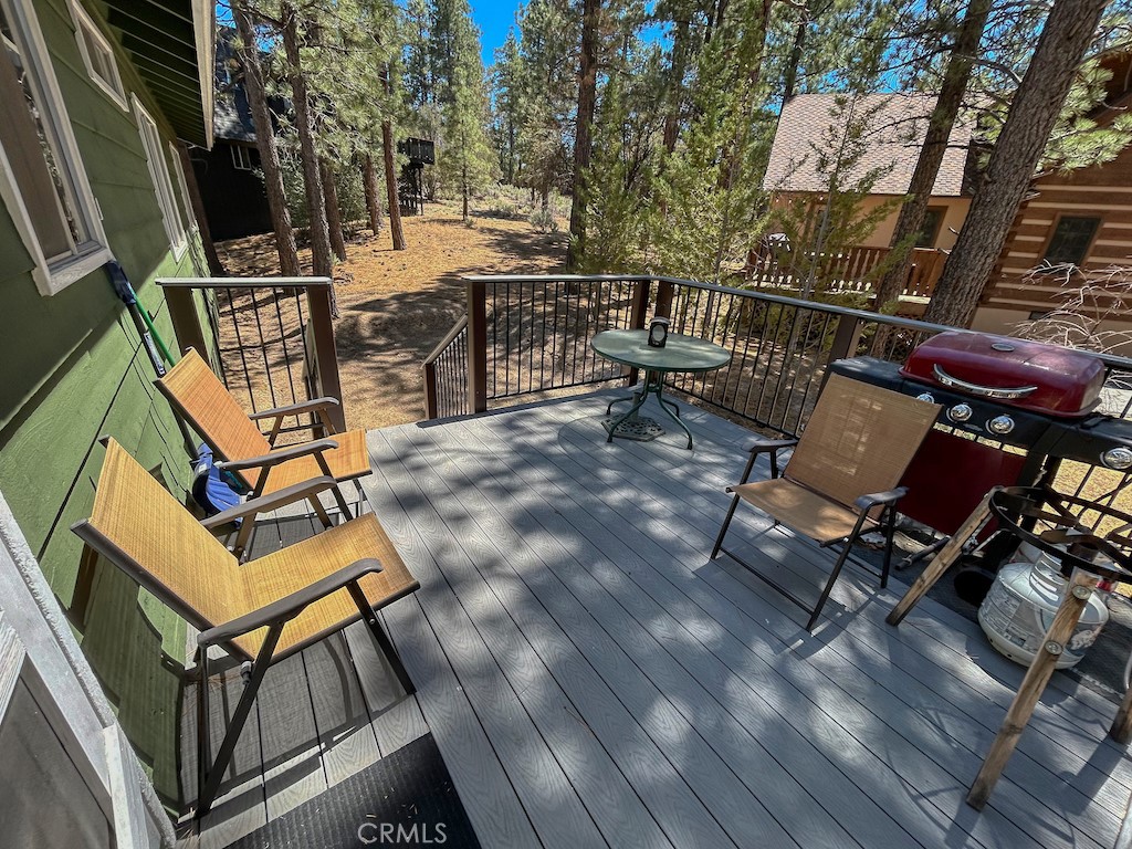 https://media.crmls.org/medias/a75b6d29-5836-4c6b-bb0e-538fc3d9dafa.jpg?preset=X-Large