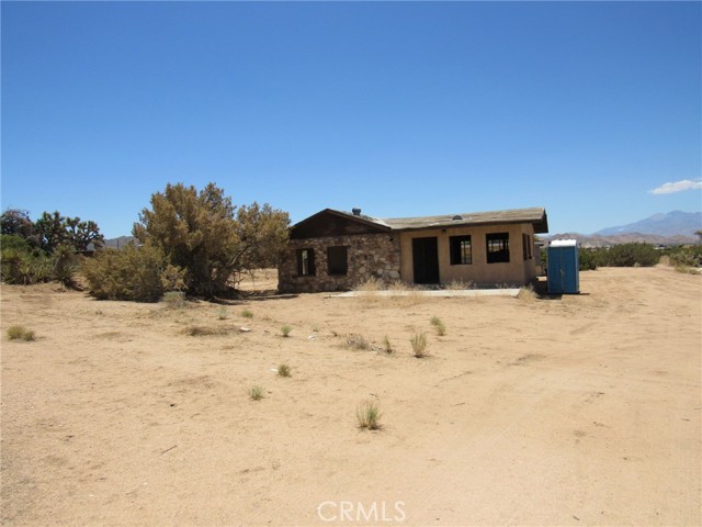 8626 La Contenta Road, Yucca Valley, CA, 92284 8626 La Contenta Road, Yucca Valley, CA, 92284