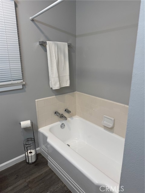 Detail Gallery Image 10 of 20 For 17531 San Jose, Granada Hills,  CA 91344 - 2 Beds | 1 Baths