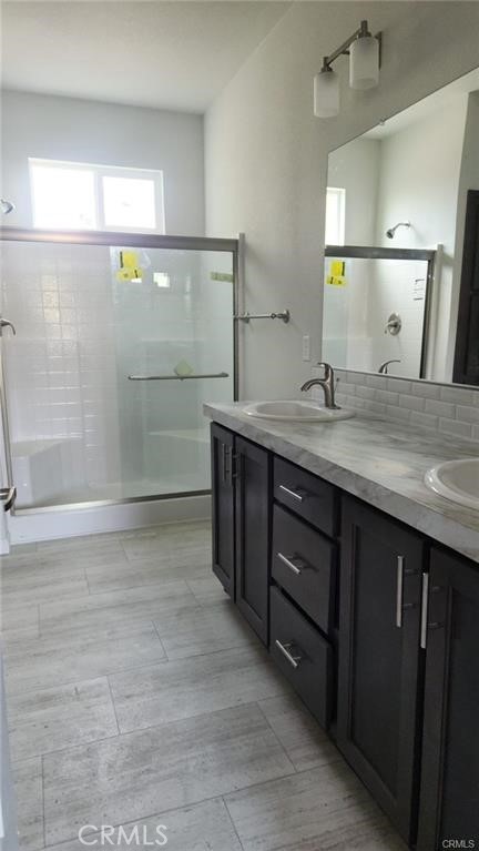 33031 Catlin Ave, Hemet CA: https://media.crmls.org/medias/a75d3aca-ed6d-46e6-82fc-fa69e9fe176f.jpg