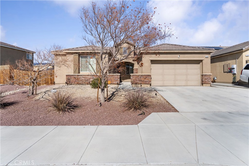 13440 Fernglen Court