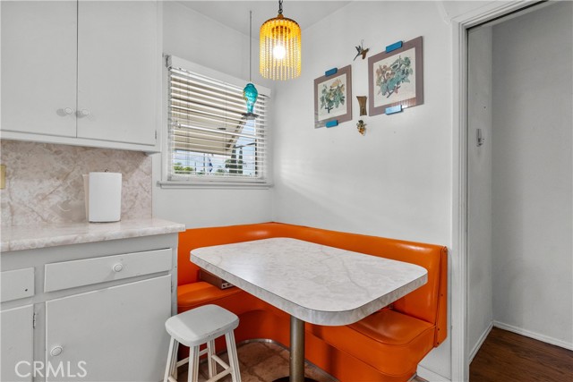 Detail Gallery Image 15 of 64 For 16026 Septo St, Granada Hills,  CA 91343 - 3 Beds | 2/2 Baths