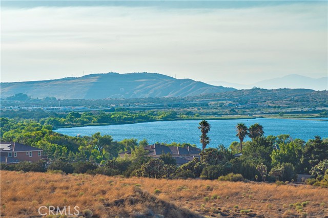 36457 Harold 3rd Street, Palmdale CA: https://media.crmls.org/medias/a75dad8c-28a0-474a-9891-1684452848f3.jpg