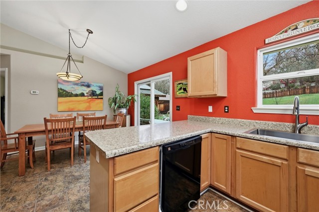 Detail Gallery Image 11 of 27 For 19072 Hidden Valley, Hidden Valley Lake,  CA 95467 - 3 Beds | 2 Baths