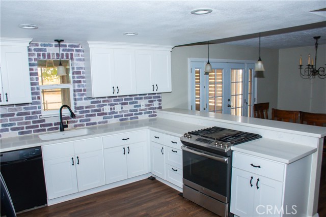 Detail Gallery Image 7 of 48 For 6591 Sundown Dr, Phelan,  CA 92371 - 3 Beds | 2/1 Baths