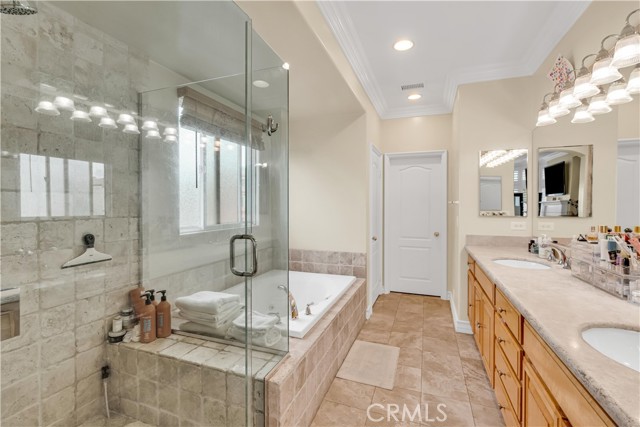 Detail Gallery Image 18 of 26 For 122 19th St, Huntington Beach,  CA 92648 - 3 Beds | 4/1 Baths