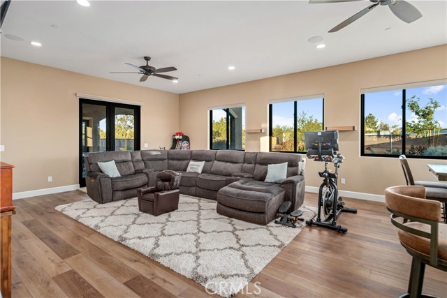 Detail Gallery Image 27 of 75 For 40158 25th St W, Palmdale,  CA 93551 - 5 Beds | 4/1 Baths