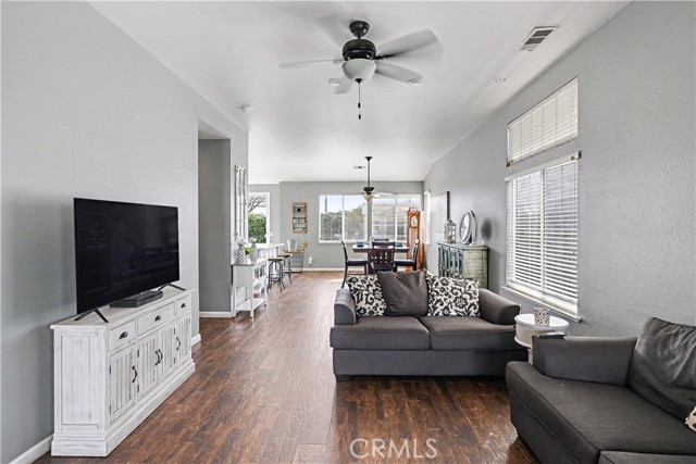 Detail Gallery Image 9 of 50 For 3632 Swan Ct, Merced,  CA 95340 - 3 Beds | 2 Baths